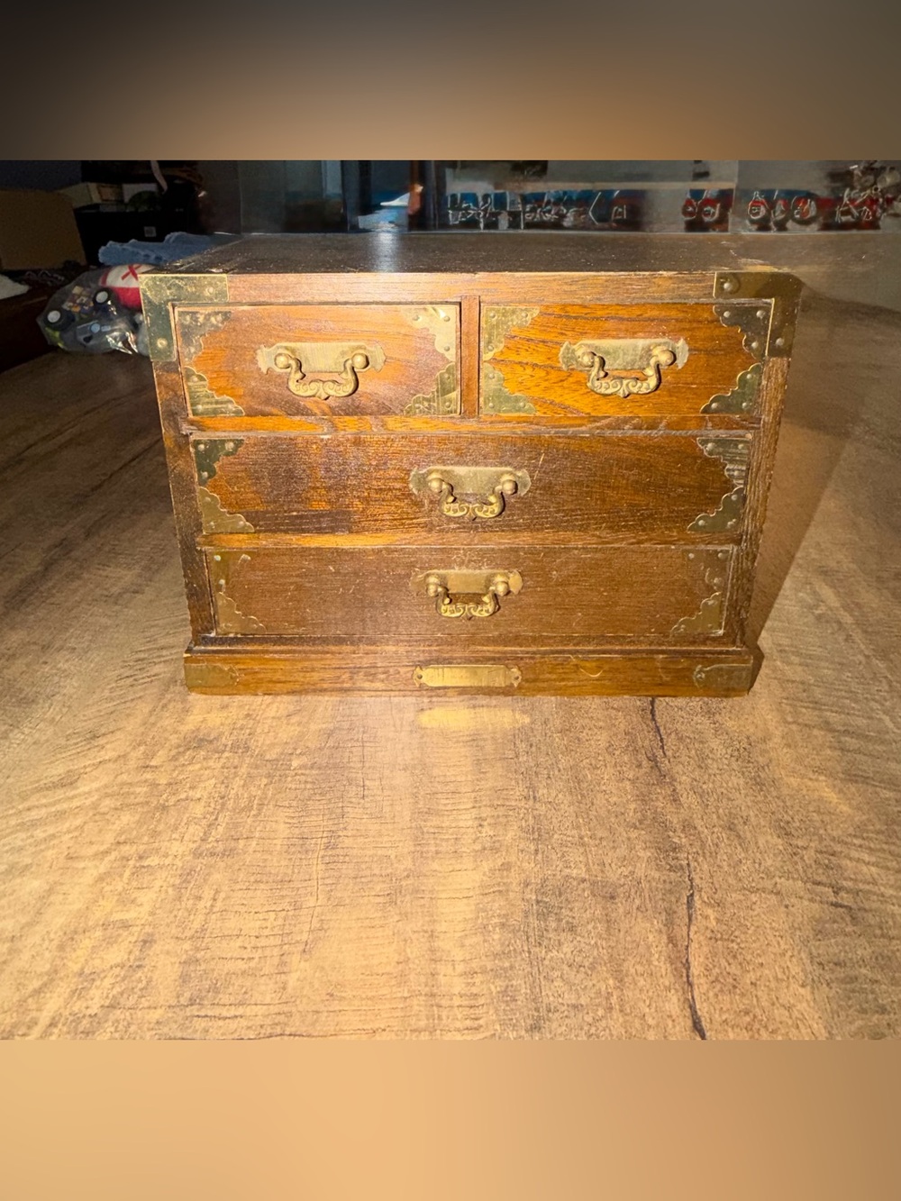 Wooden Vintage-Style Jewelry Chest - Brown